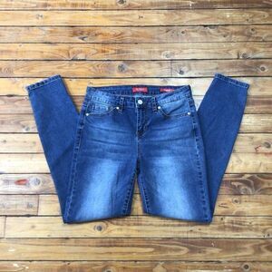 GUESS mid rise skinny Melanie fit blue denim size 26